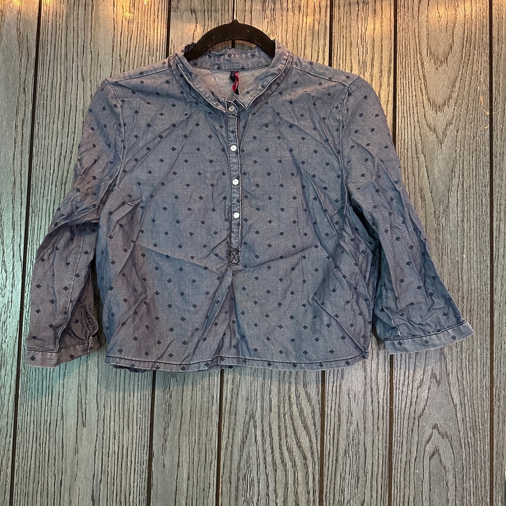 BLUE crop formal top